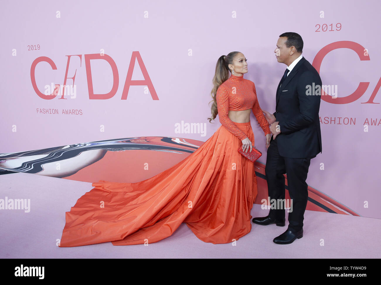 Cfda fashion icon award recipient hires stock photography and images