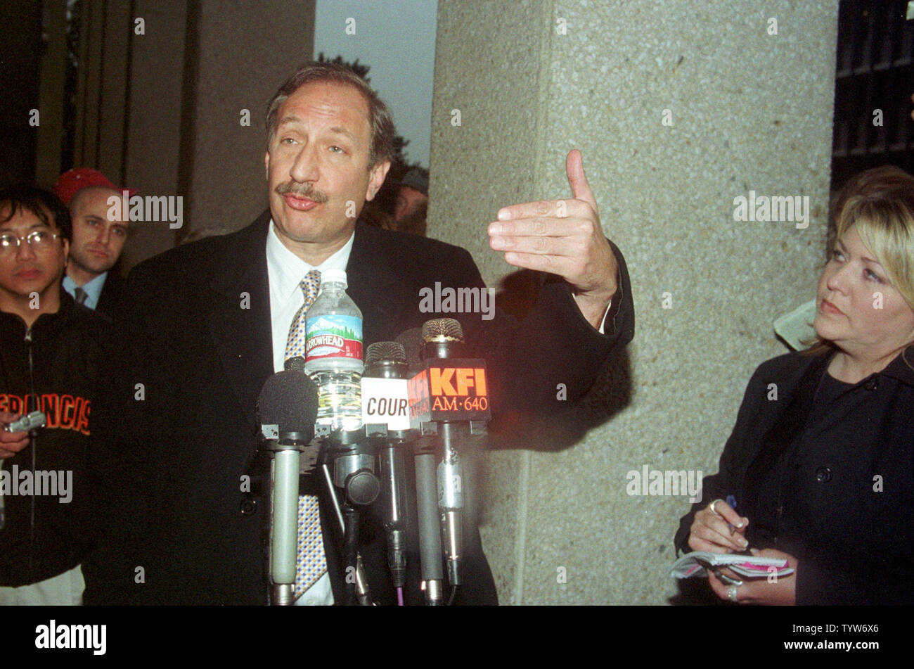 Defense attorney Mark Geragos speaks to the media after a hearing at the San Mateo County Courthouse in Redwood City, Calif., on February 2, 2004, for his client Scott Peterson, who is accused of the double murder of his wife Laci and their unborn son. Geragos obtained a week's delay to the start of the trial because of scheduling conflicts. (UPI Photo/David Yee) Stock Photo