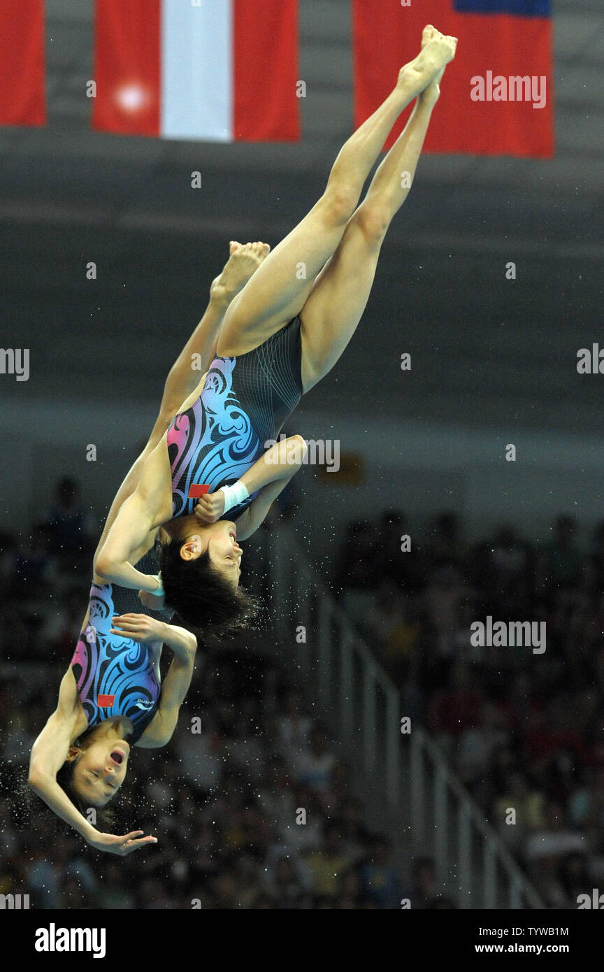 China's Xin Wang and Ruolin Chen dive in the fifth and final round ...