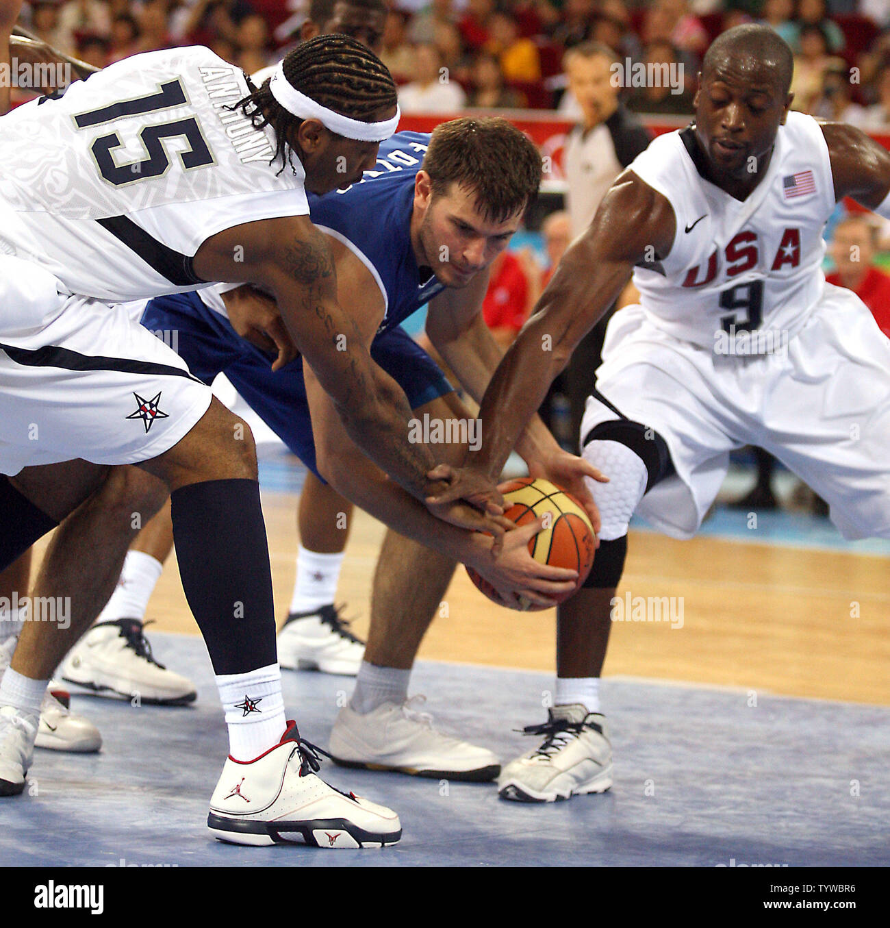 carmelo anthony shoes 2008