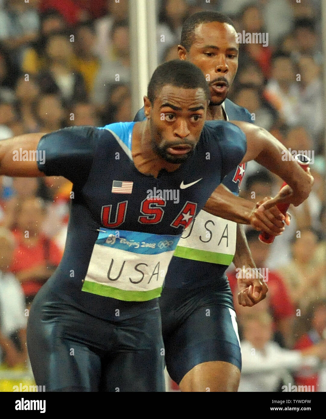 Patton Olympic Rower USA's Darvis Patton (back right) and Tyson Gay drop the baton in the ...