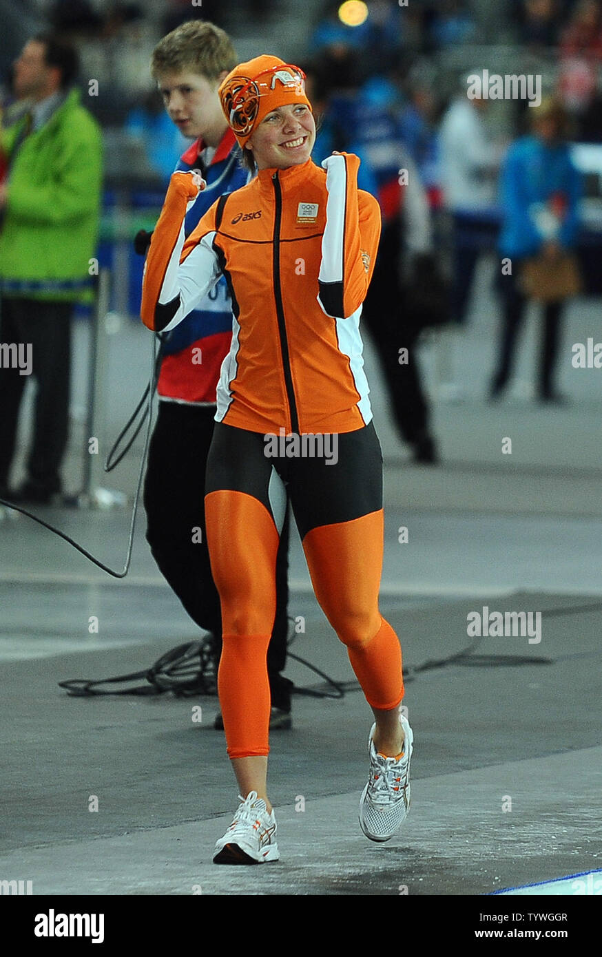 Netherlands S Laurine Van Riessen Celebrates Her Bronze Medal Performance In Women S 1000 Meter Speed Skating At The Richmond Olympic Oval In Vancouver Canada During The 2010 Winter Olympics On February 18 2010