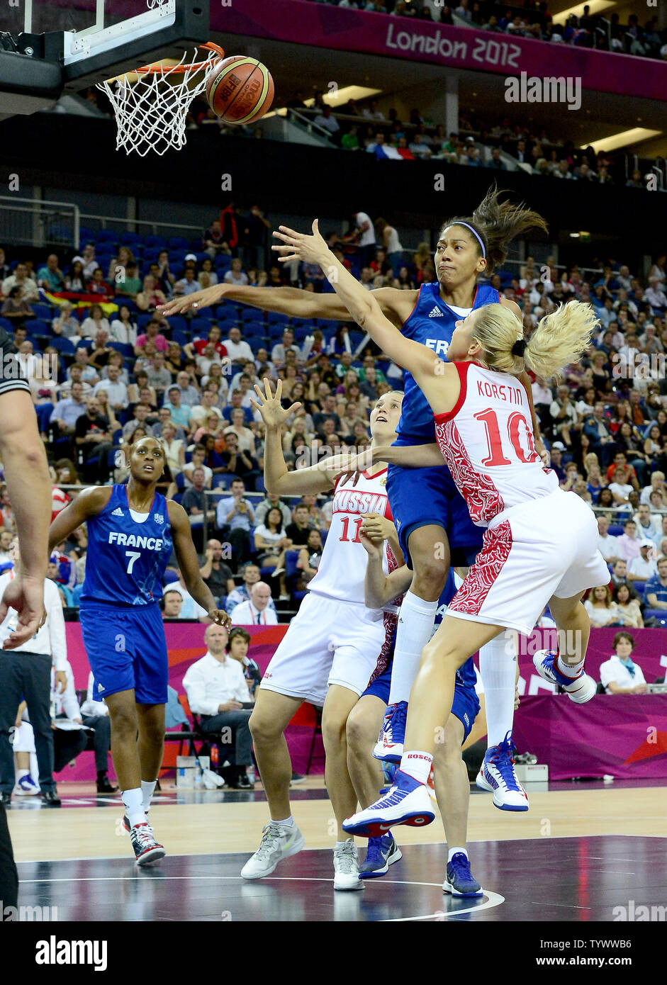 Ikki kishi bilan qopol jinsiy aloqa