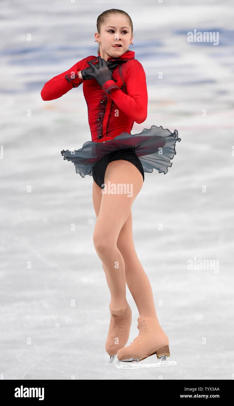 Russia's Yulia Lipnitskaya performs in the ladies figure skating final