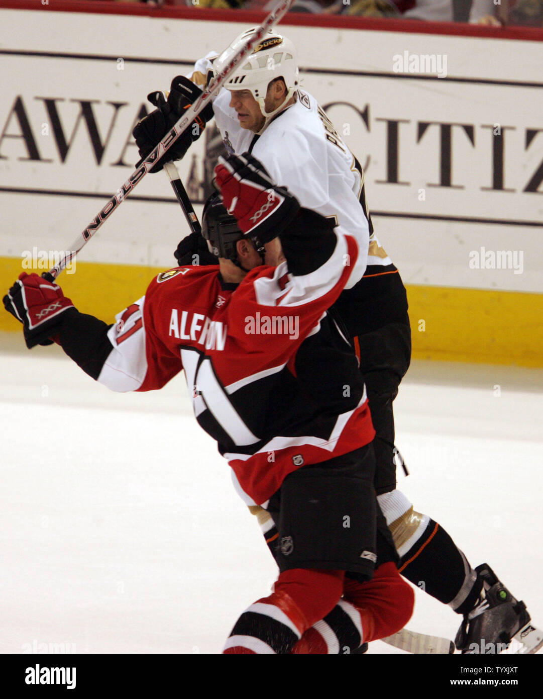 Right wing Daniel Alfredsson of the Eastern All-Stars practices for News  Photo - Getty Images