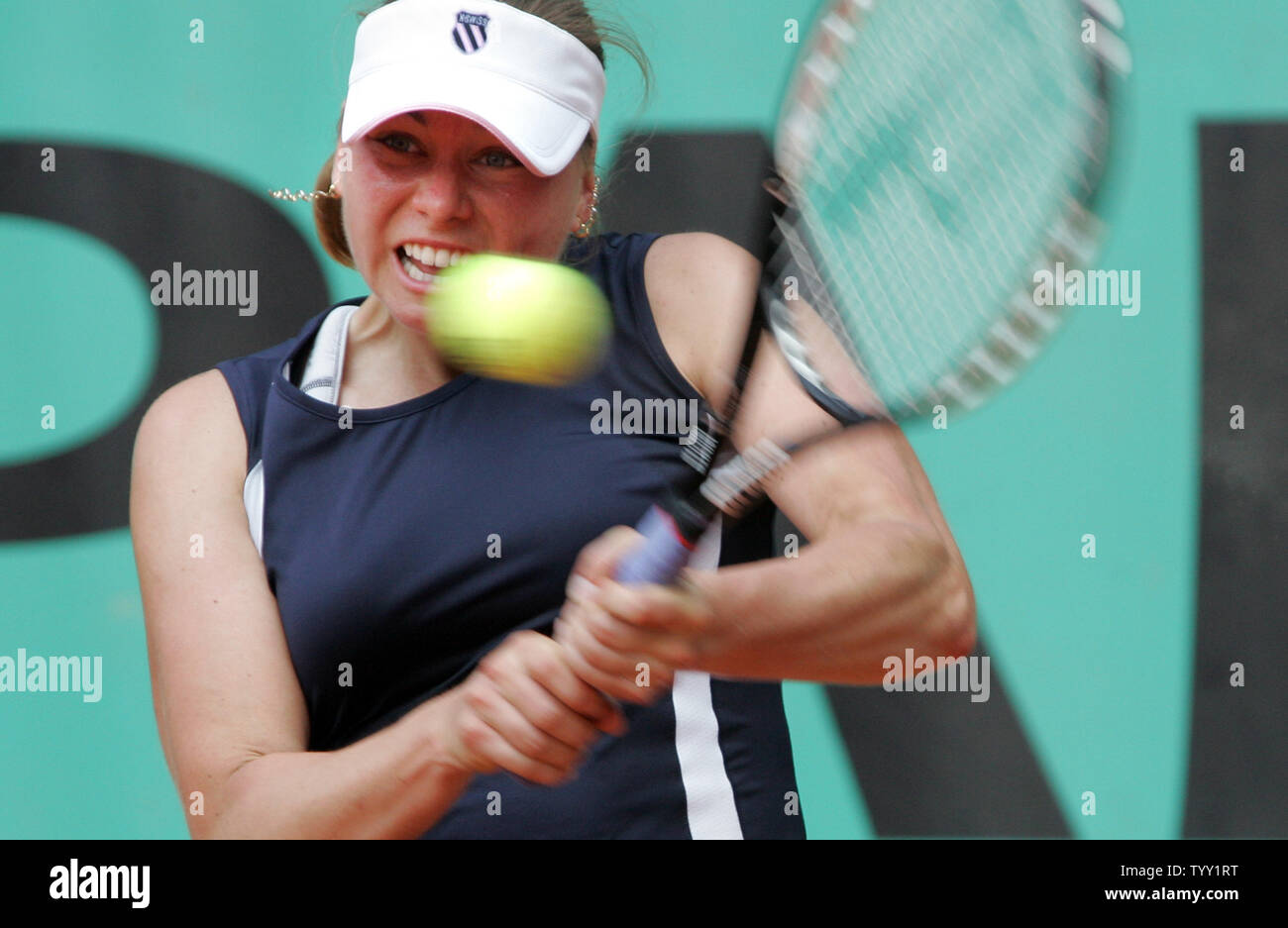 Russian Vera Zvonareva returns the ball to Stephanie Cohen-Aloro during their third round match at the French Open tennis tournament in Paris, May 30, 2008. The eleven-seeded Zvonareva won 6-2, 6-4. (UPI Photo/Eco Clement) Stock Photo
