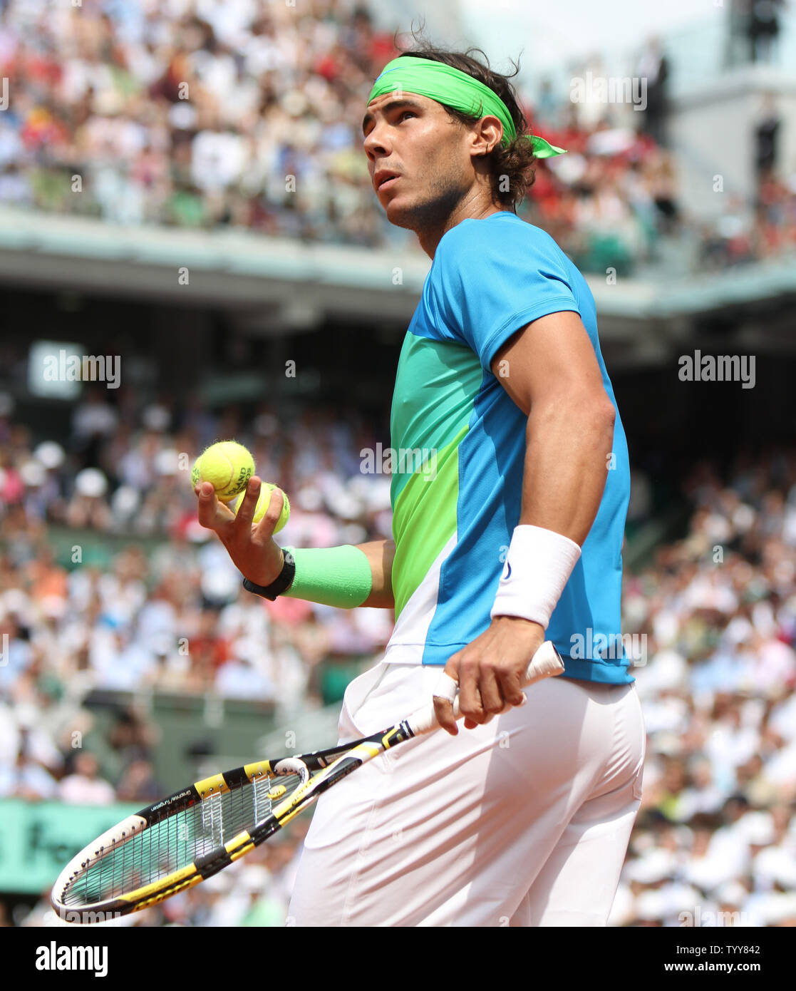 Spaniard Rafael Nadal pauses between points during his French Open mens  final match against Swede Robin Soderling at Roland Garros in Paris on June  6, 2010. Nadal defeated Soderling 6-4, 6-2, 6-4