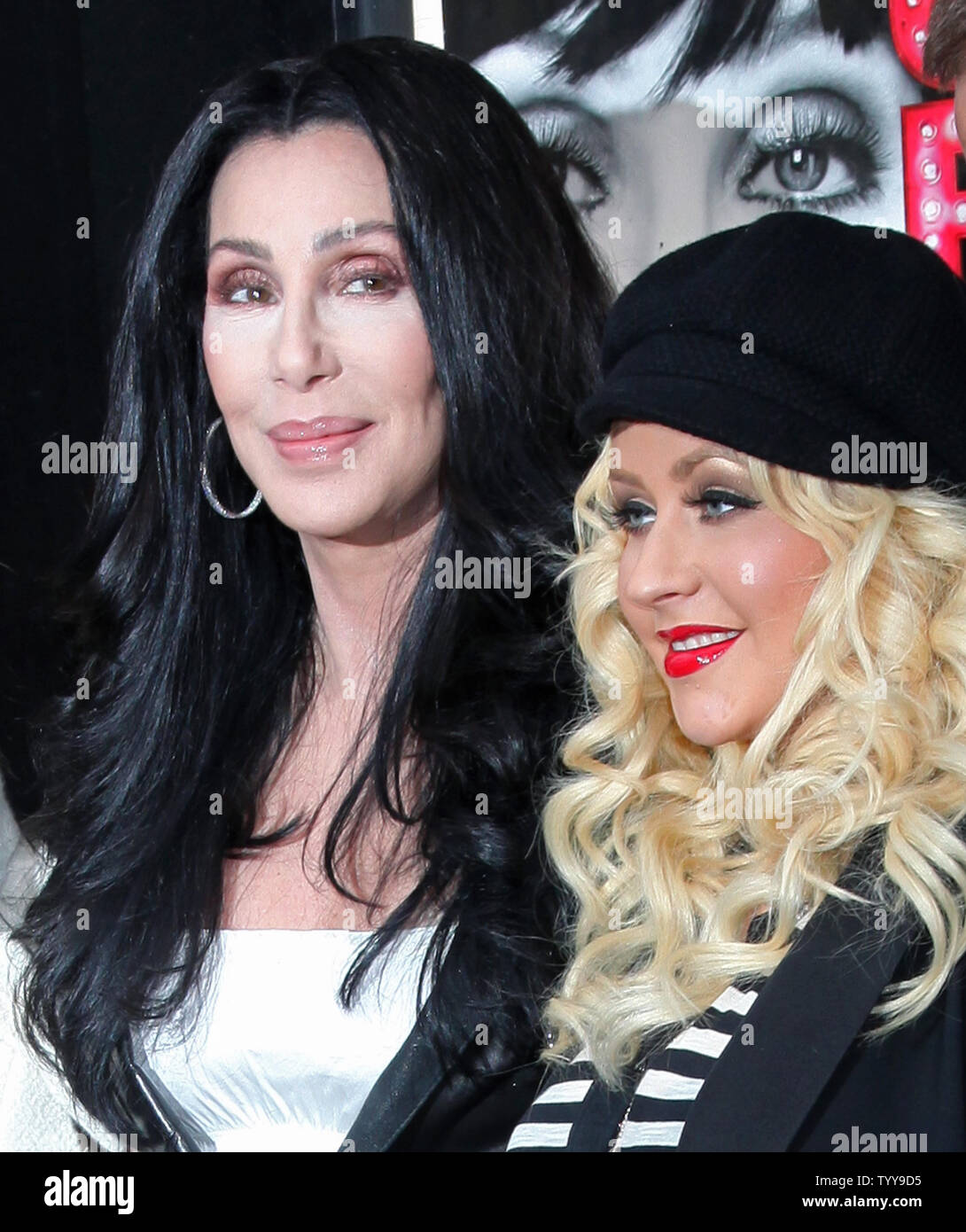 Christina Aguilera: 'Burlesque' Premiere with Cher!: Photo 2495882, Cher, Christina  Aguilera Photos