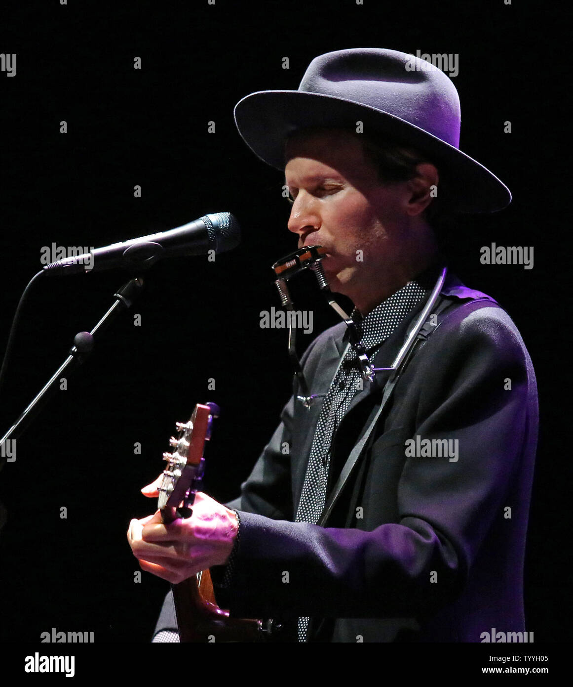 Beck david hansen hi-res stock photography and images - Alamy