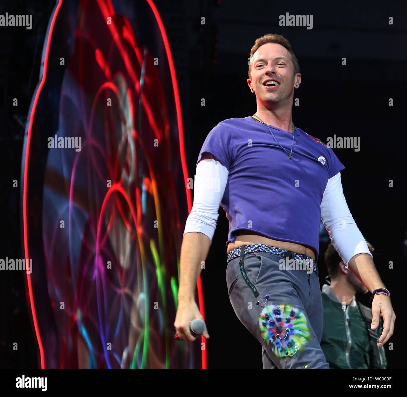 Coldplay concert promotion in São Paulo - 2017
