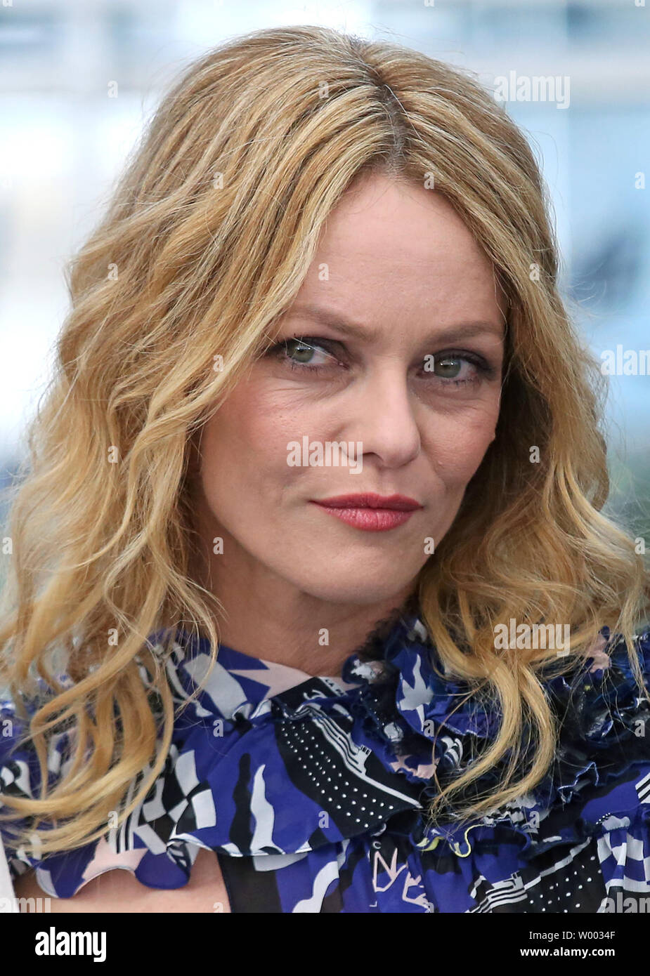 Vanessa Paradis arrives at a photocall for the film "Knife + Heart (Un