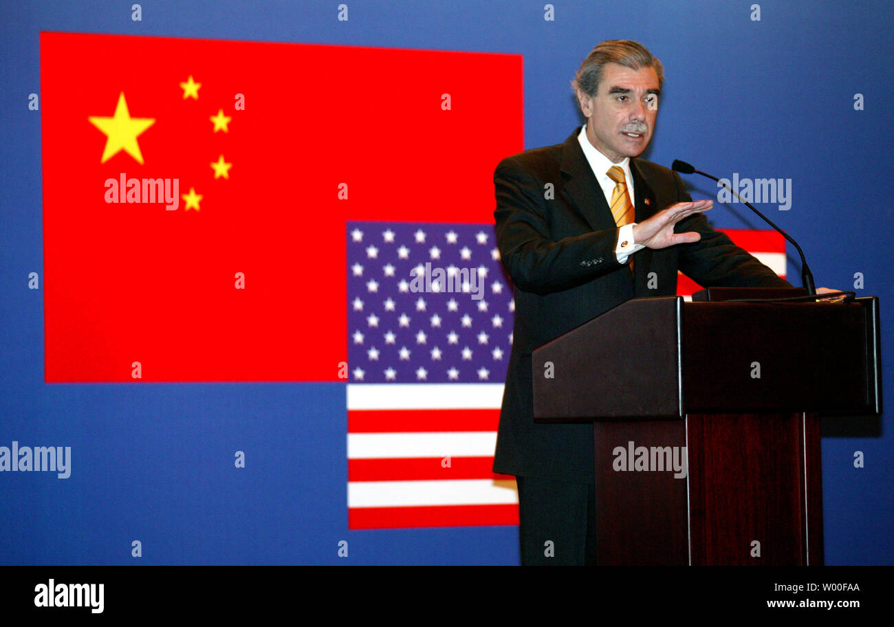 U.S. Commerce Secretary Carlos Gutierrez addresses a gathering of top U.S. and Chinese business executives at an Intellectual Property Rights Roundtable in Beijing, China, November 14, 2006. Gutierrez urged Beijing to toughen a crackdown on pirated goods and other copyright infringements, saying failure to do so could fuel an American backlash against trade with China. (UPI Photo/Stephen Shaver) Stock Photo