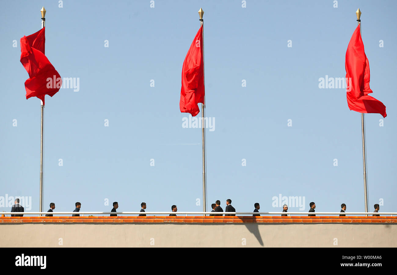 Chinese Undercover Police Take Up Their Positions On Top Of The North chinese-undercover-police-take-up-their-positions-on-top-of-the-north