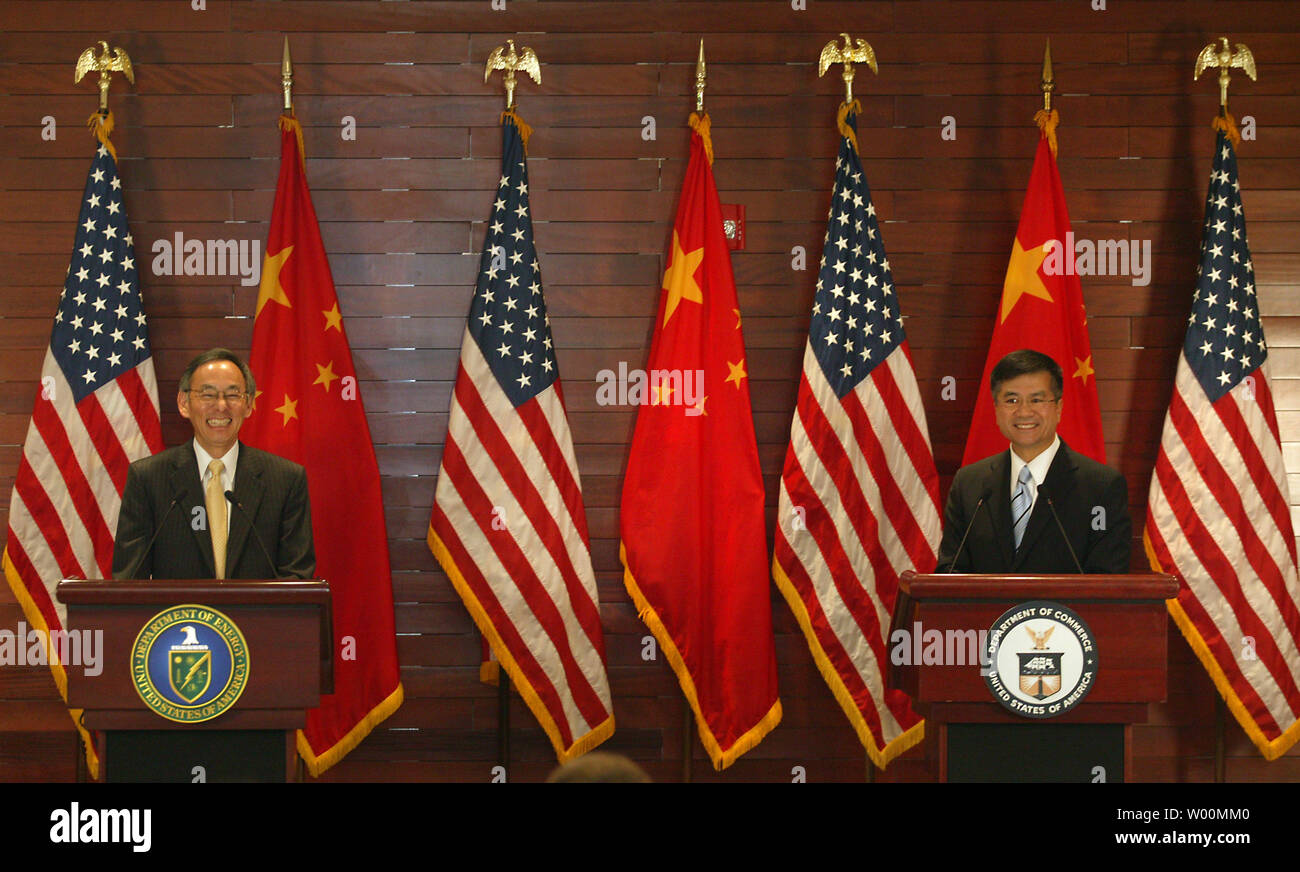 U.S. Secretaries of Energy Steven Chu (L) and Commerce Gary Locke hold a joint press conference the the American embassy in Beijing on July 16, 2009.  The joint visit by the two Chinese-American Secretaries is the first time such visit in the history of U.S.-China relations.  The United States and China need to lead the fight against climate change, both Secretaries reenforced during a press conference.   (UPI Photo/Stephen Shaver) Stock Photo