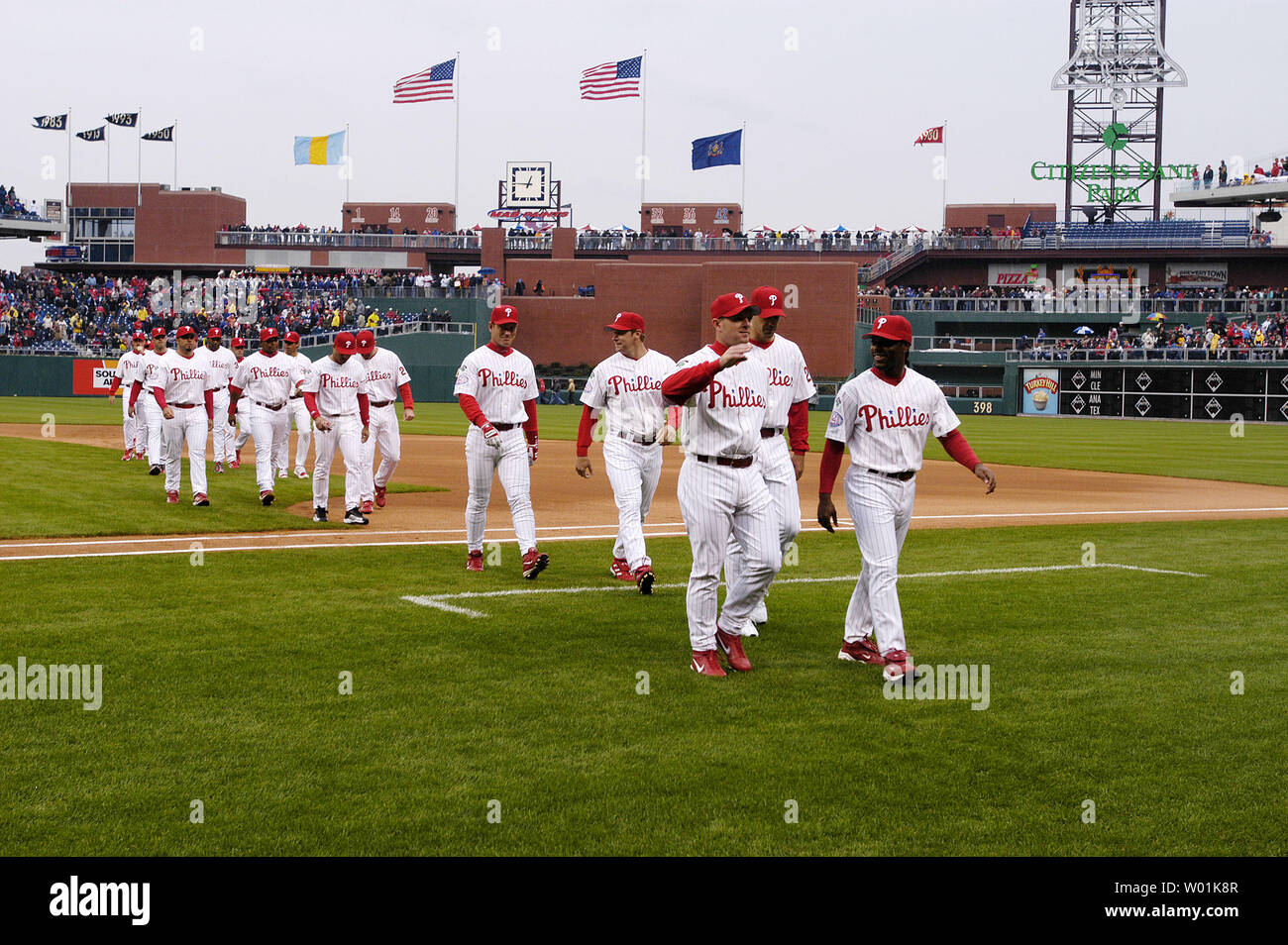 2004 phillies hi-res stock photography and images - Alamy