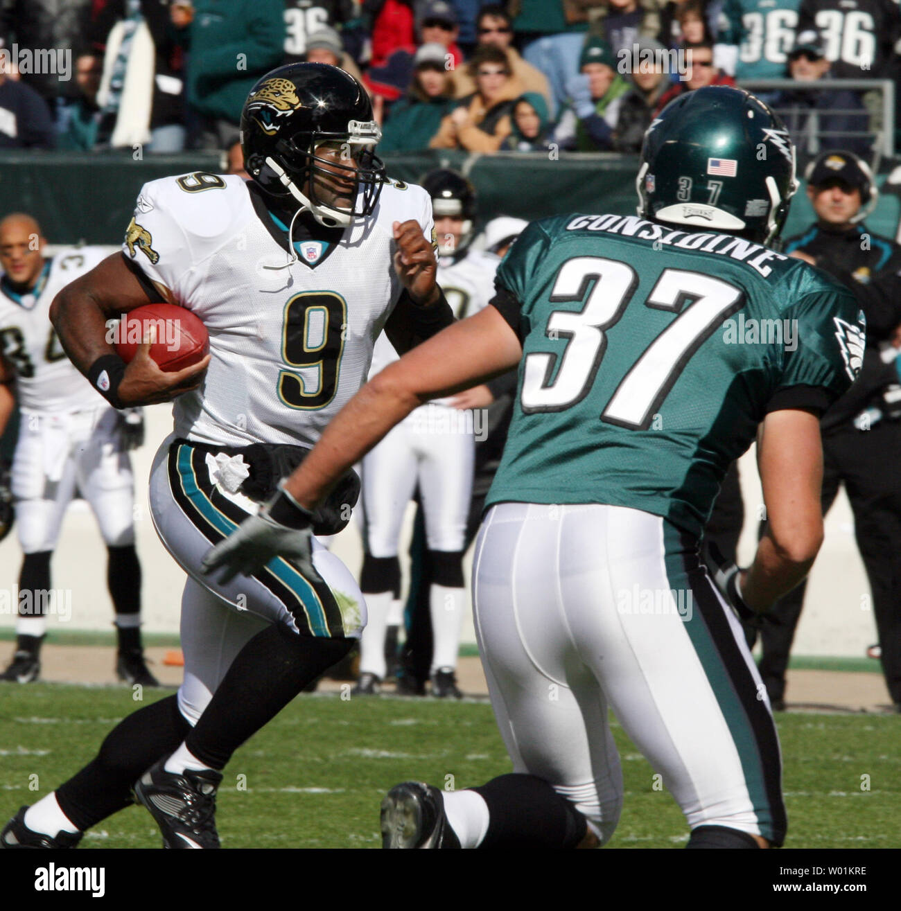 jacksonvilles-quarterback-david-garrard-