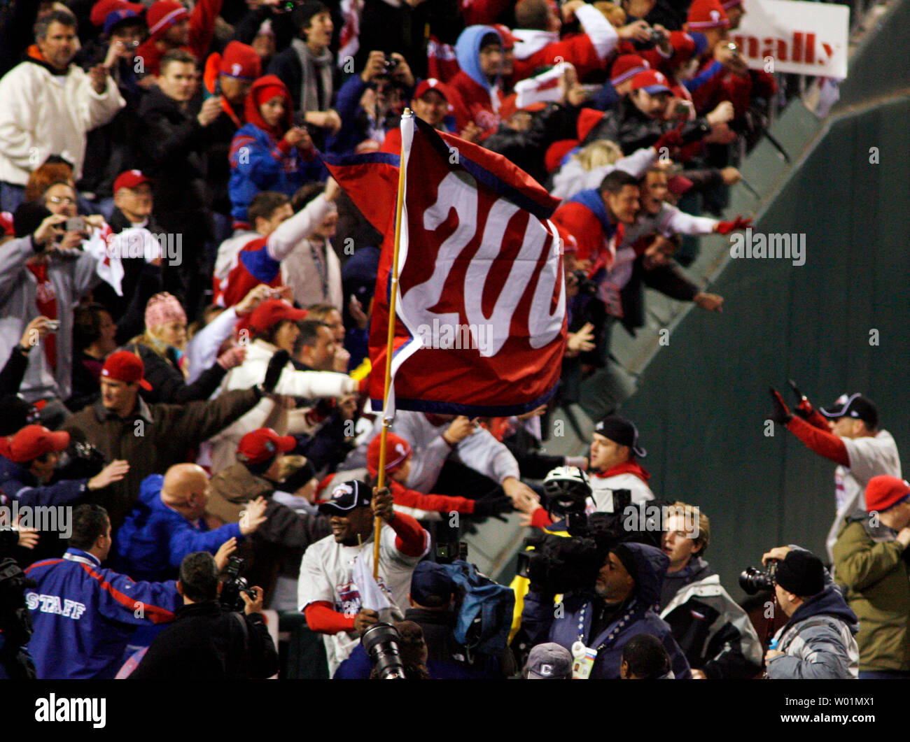 3,632 2008 World Series Film: Phillies Vs Rays Stock Photos, High