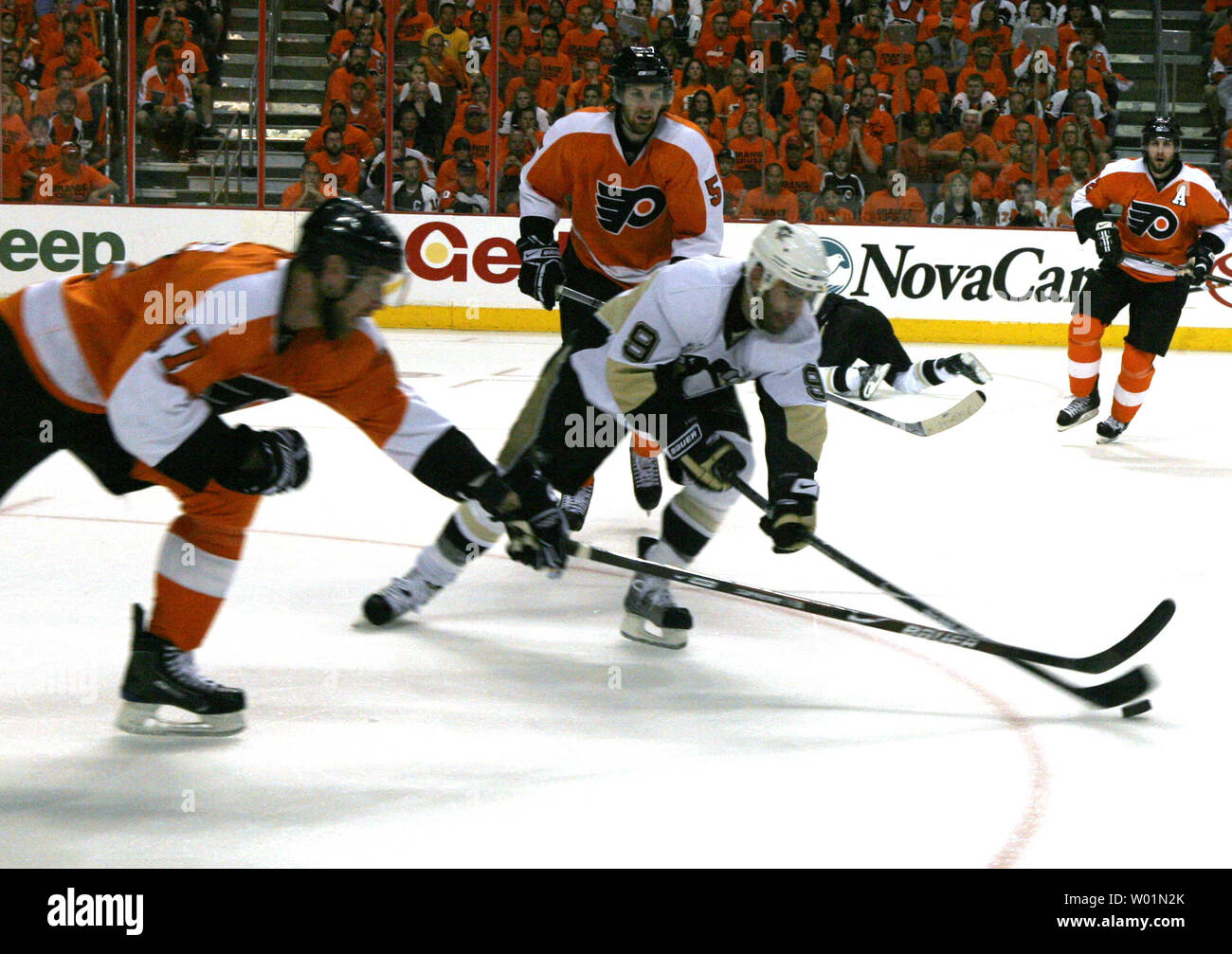 Dupuis malkin hi-res stock photography and images - Alamy