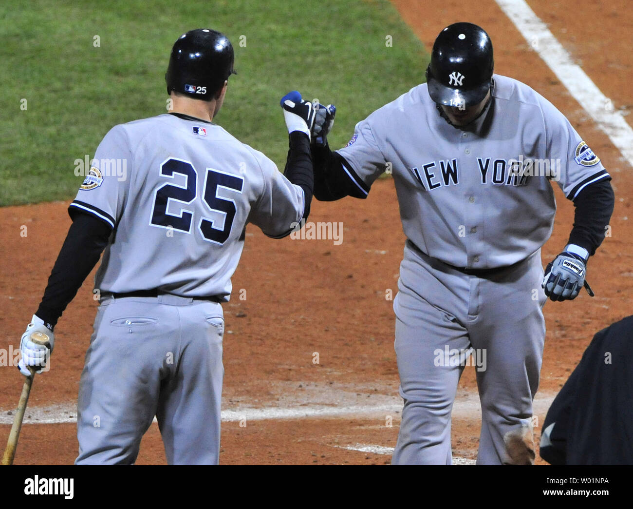 Mark and leigh teixeira hi-res stock photography and images - Alamy
