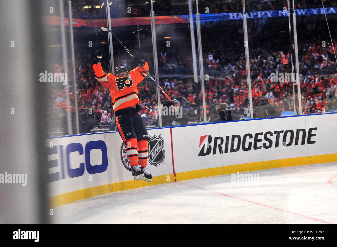 Philadelphia flyers arena hi-res stock photography and images - Alamy