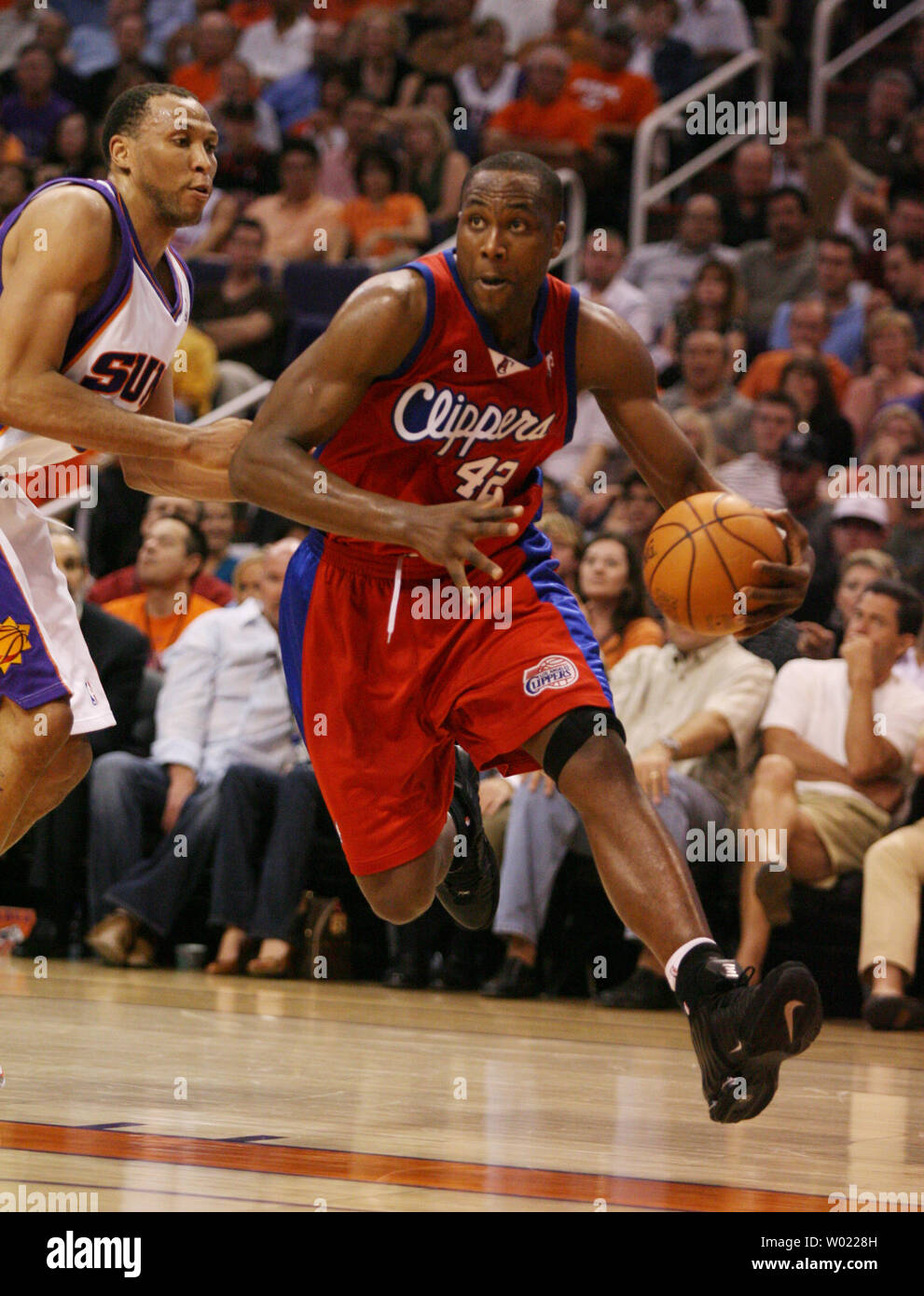 elton brand clippers