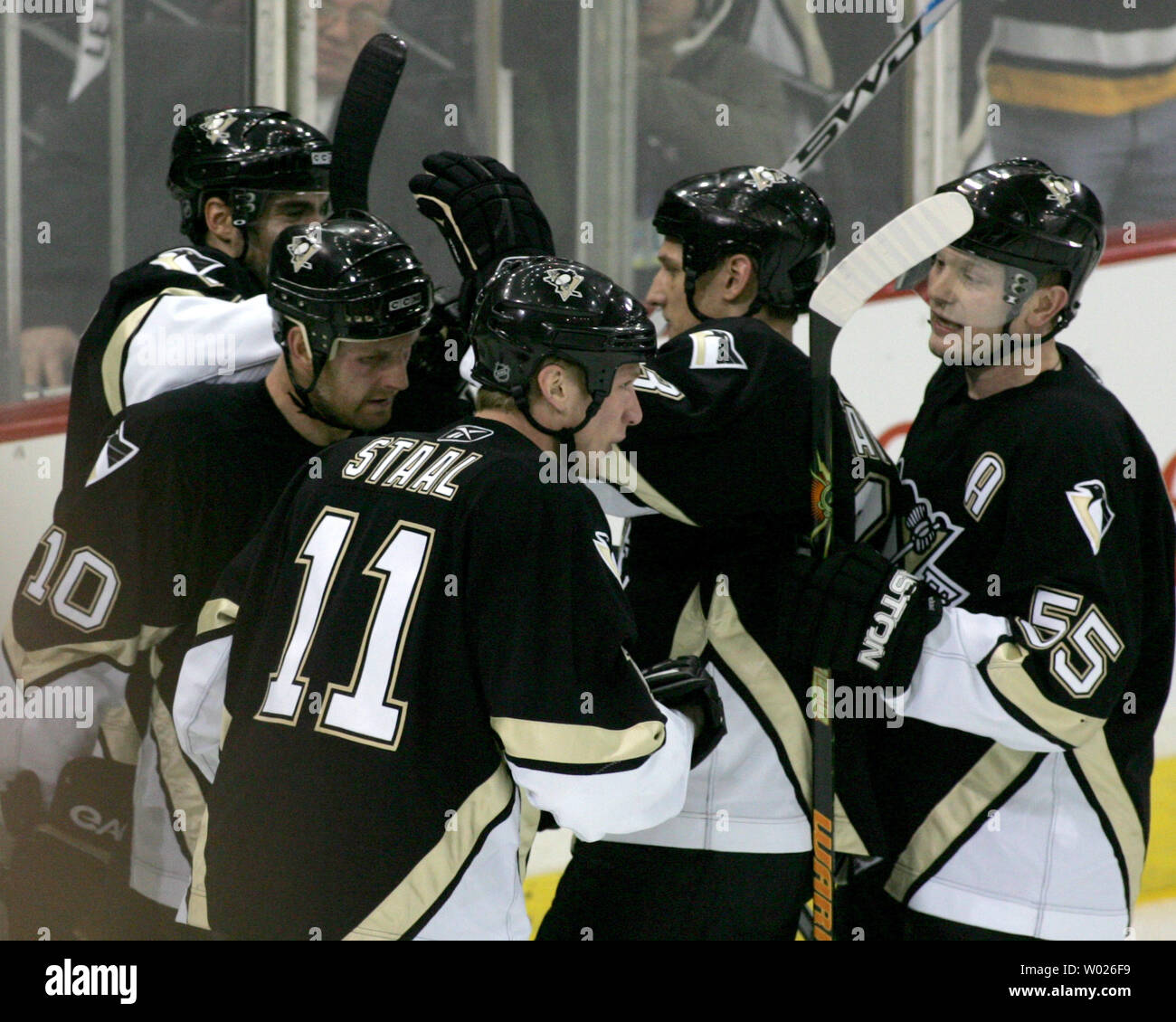3,354 Gary Roberts Photos & High Res Pictures - Getty Images
