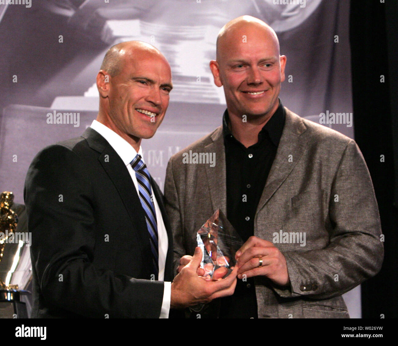 Mark messier leadership award hires stock photography and images Alamy