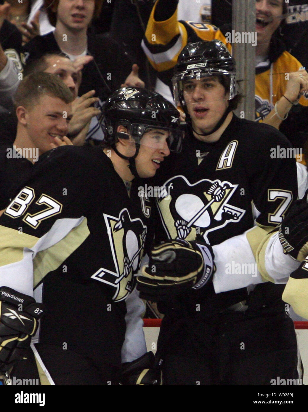 pittsburgh penguins first jersey