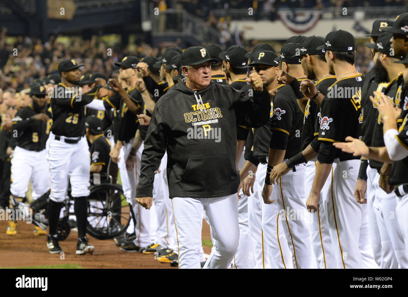 Clint Hurdle's Pittsburgh Pirates beat the Rockies at Coors Field – The  Denver Post