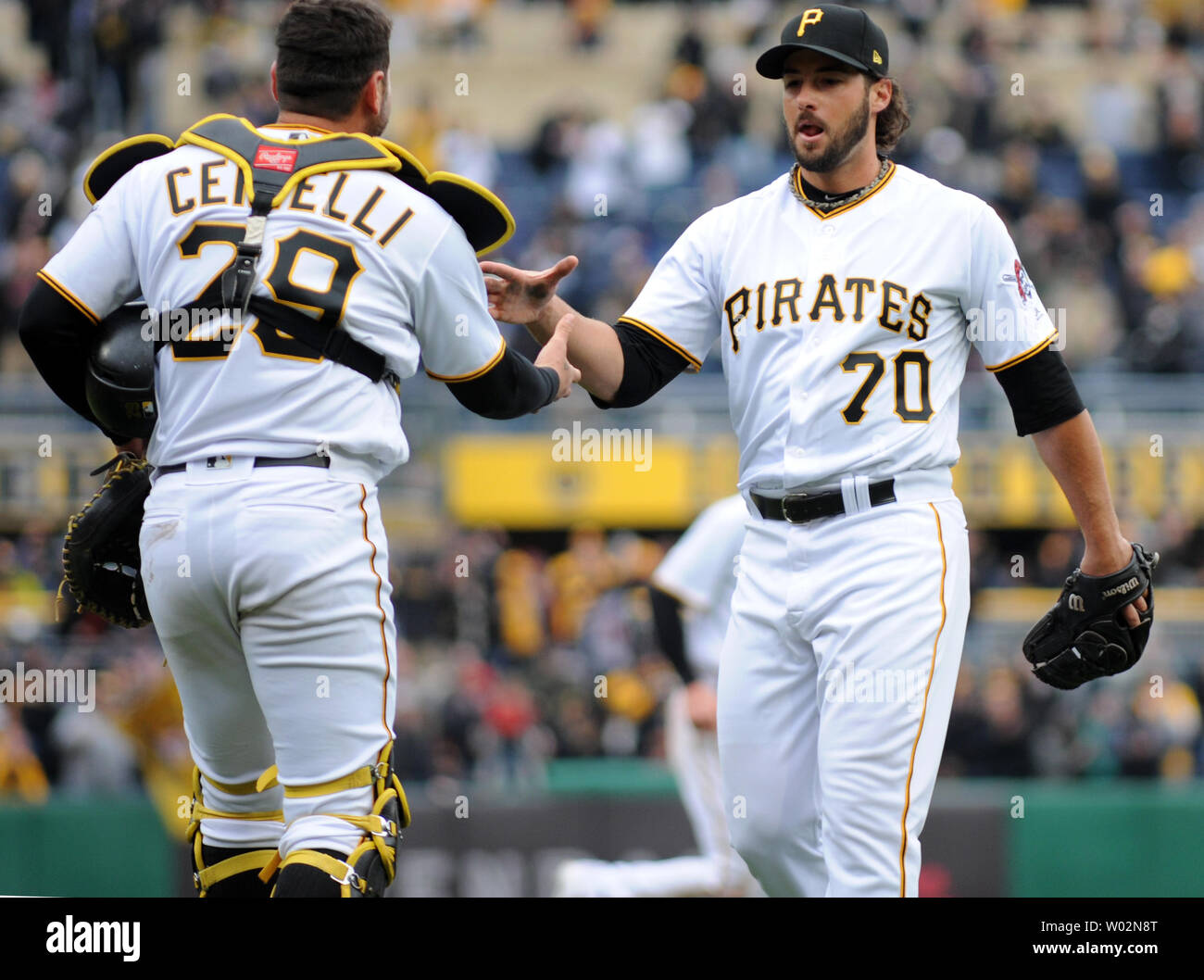francisco cervelli pirates jersey