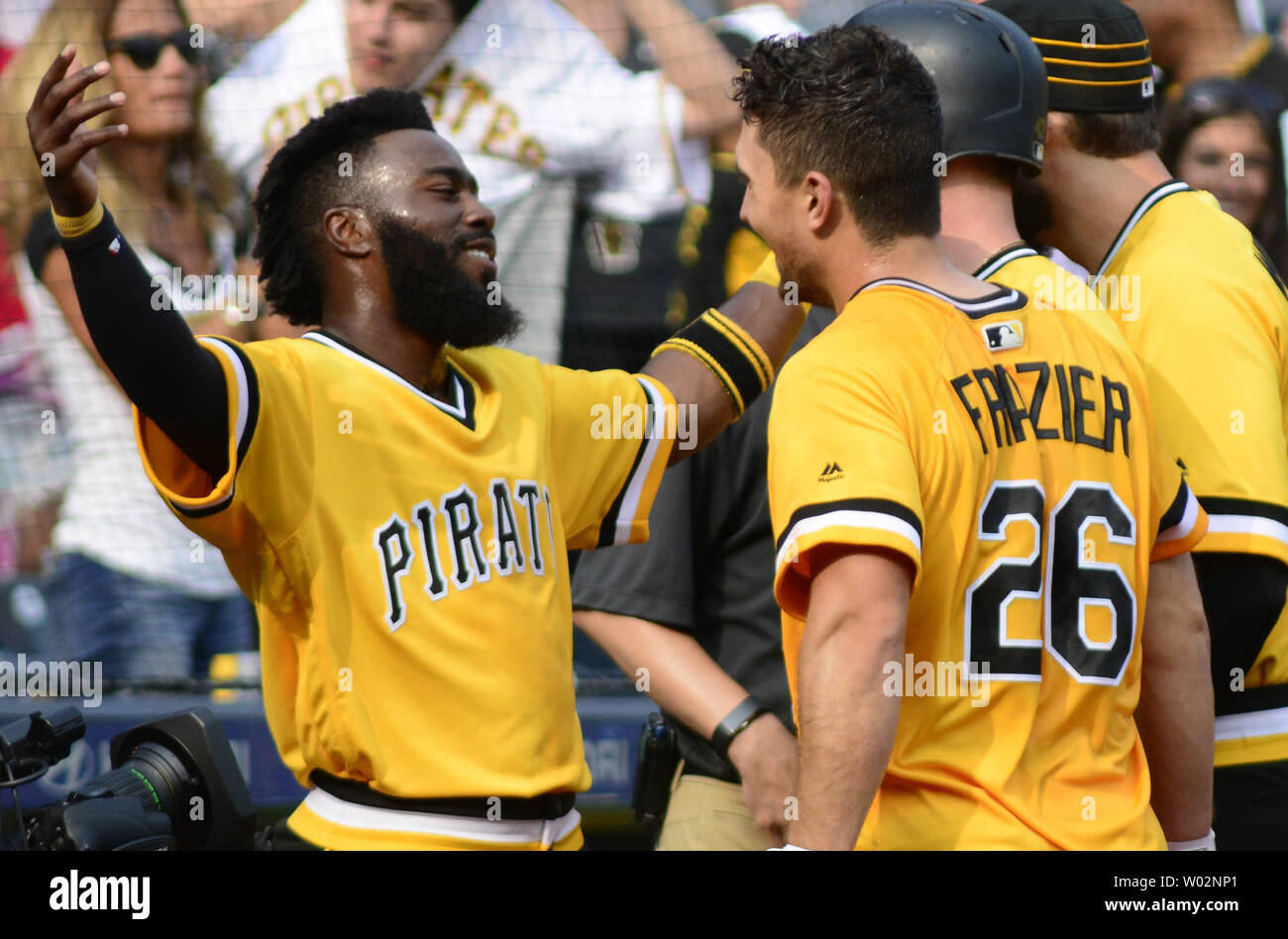 pittsburgh pirates josh harrison jersey