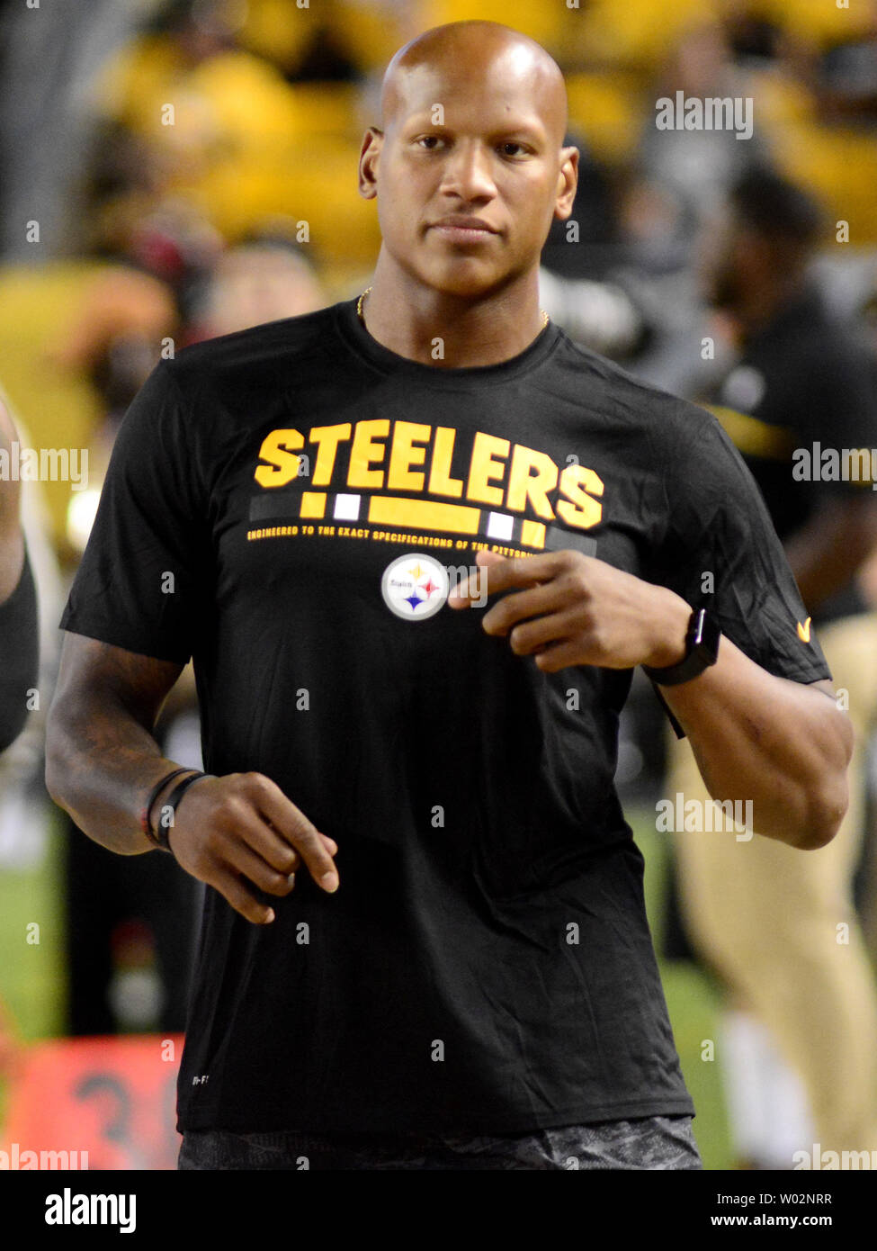 Pittsburgh Steelers linebacker Ryan Shazier (50) walks the sidelines  unassisted during the Steelers preseason game at Heinz Field in Pittsburgh  on August 30, 2018. The Pittsburgh Steelers defeated the Carolina Panthers.  The
