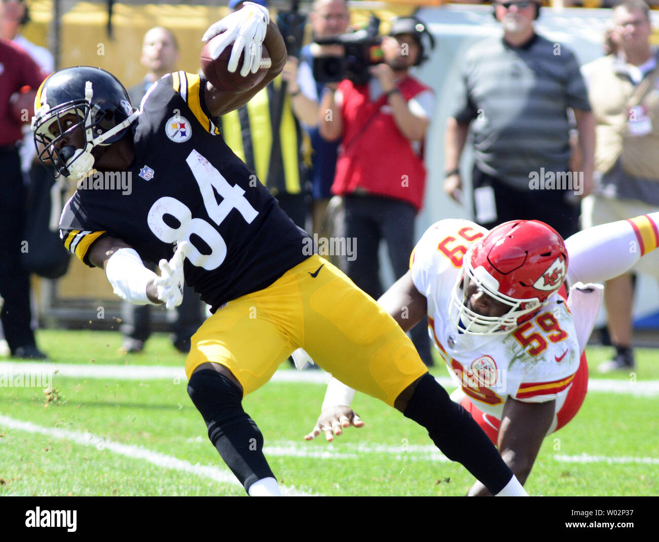 Texas cornerback chykie brown university hi-res stock photography and  images - Alamy