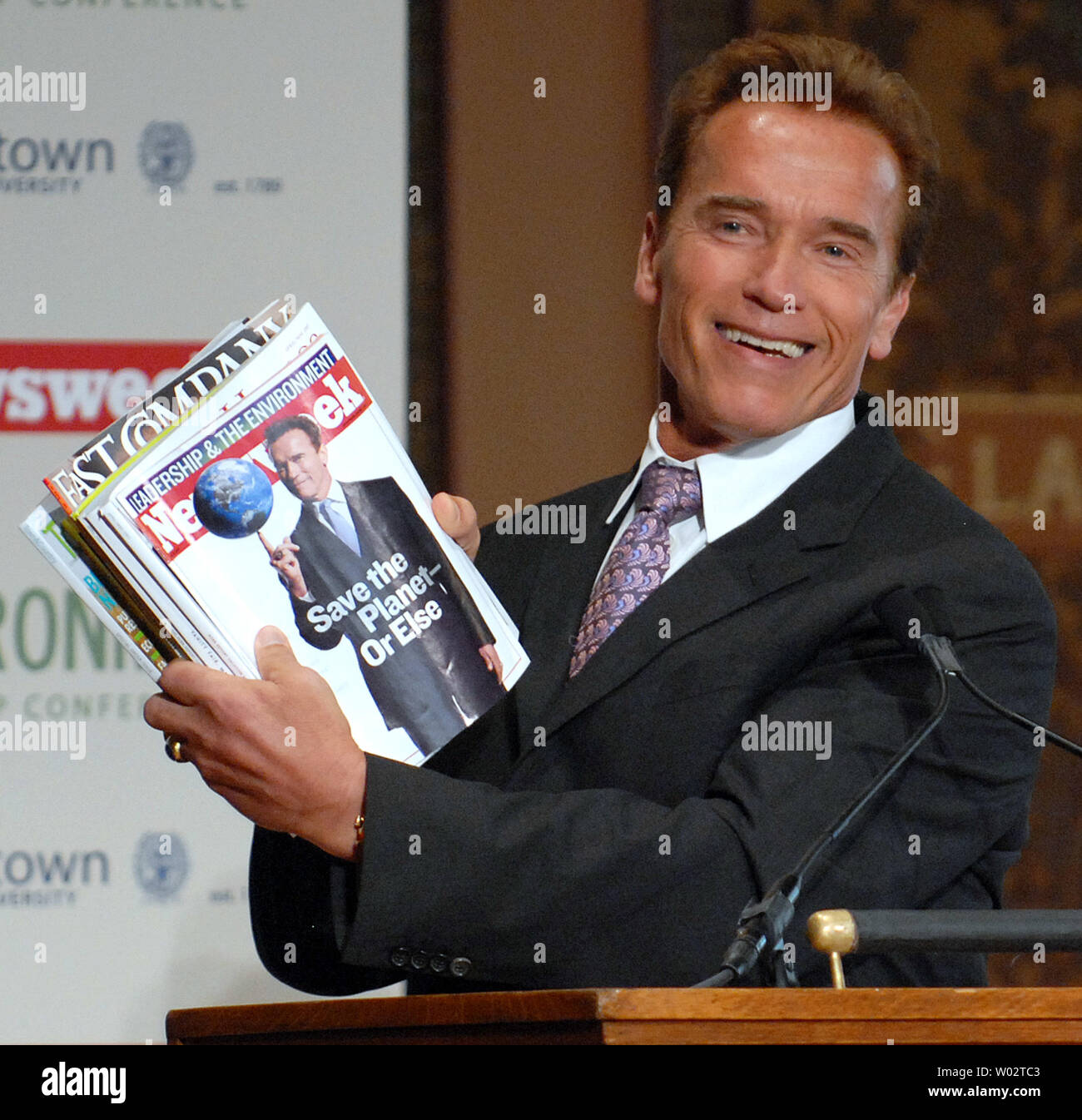 California governor arnold schwarzenegger holds hi-res stock