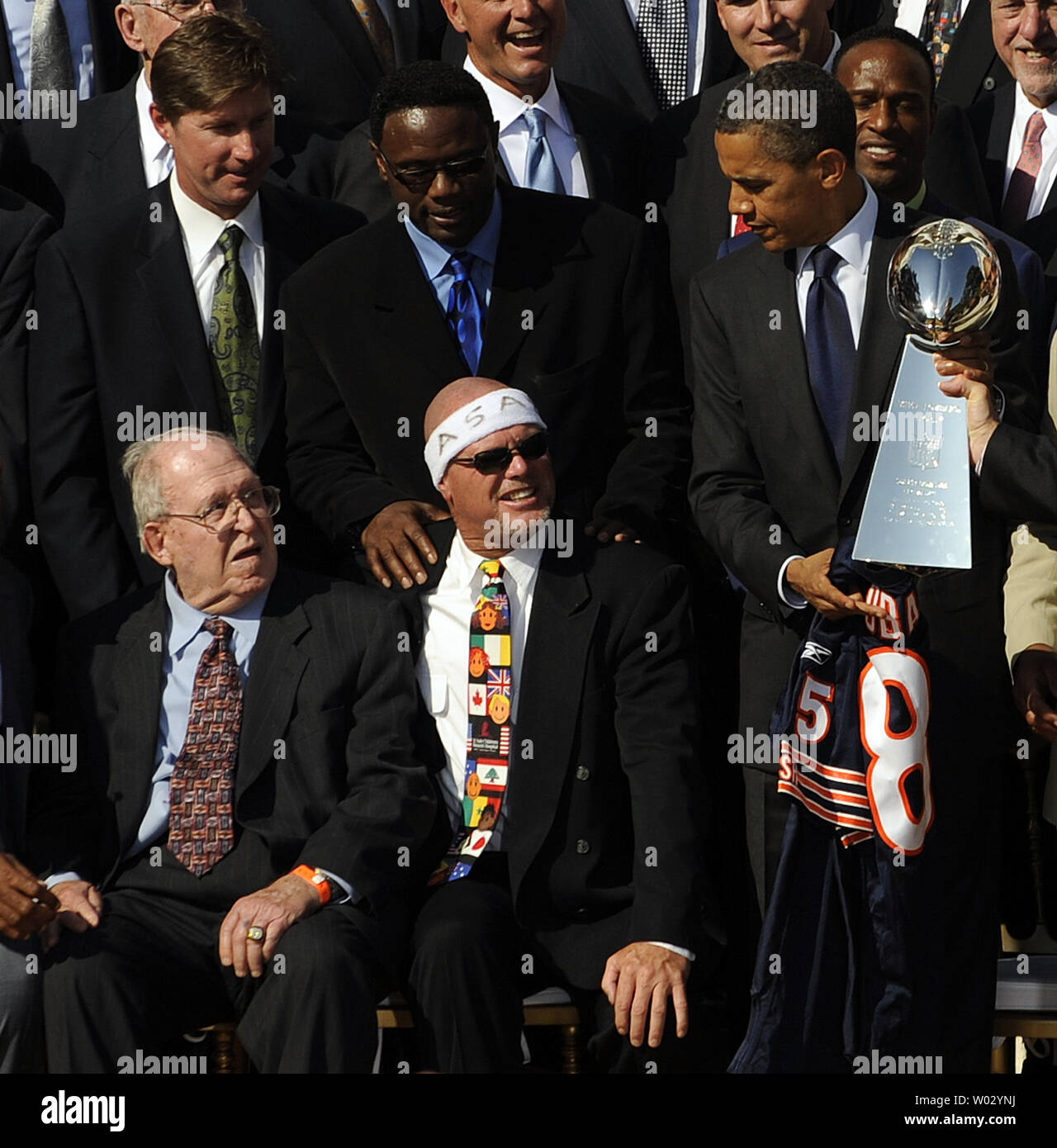 jim mcmahon bears jersey white house
