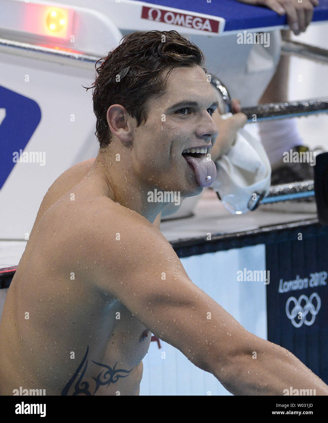 florent-manaudou-of-france-reacts-after-winning-a-gold-medal-in-the-men