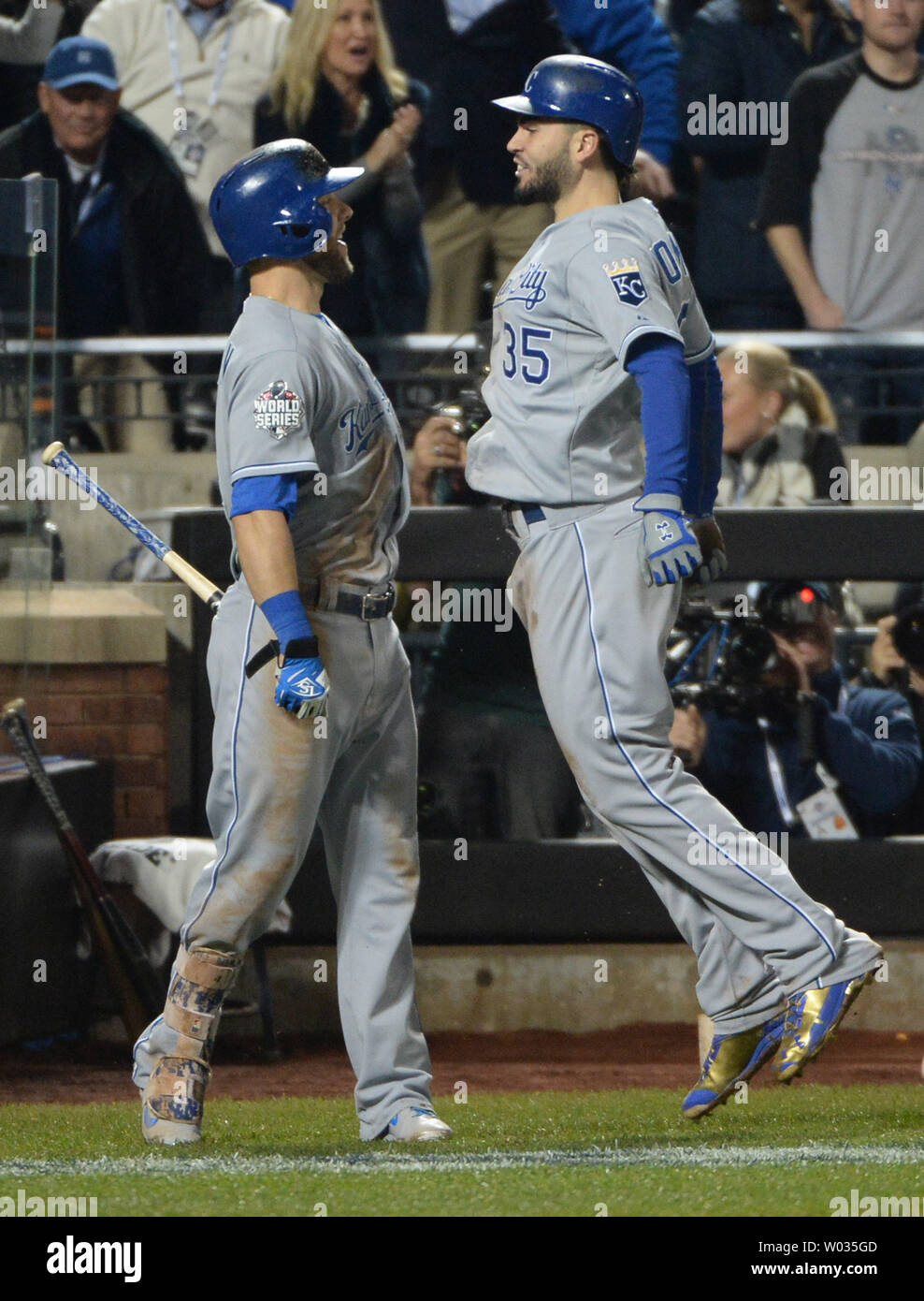 Eric Hosmer hits two-run blast in 11th inning as Royals beat Angels 4-1 in  Game 2 of ALDS – New York Daily News