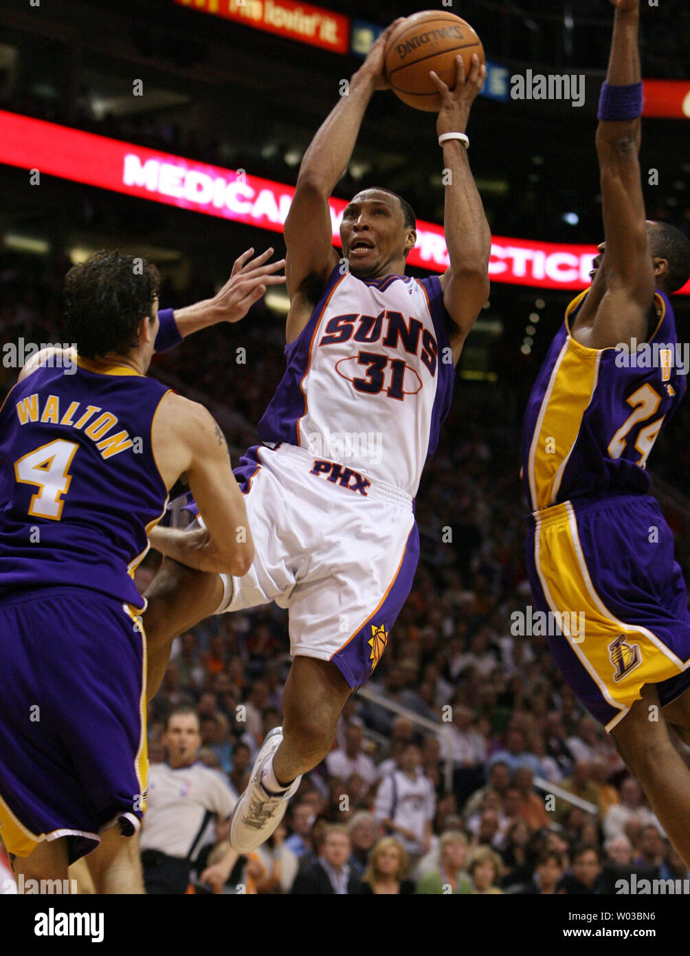 Kobe bryant april 13 2007 hires stock photography and images Alamy