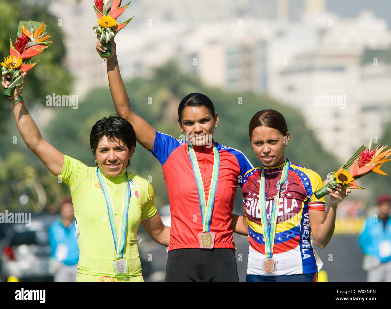 L r cubas yumari gonzalez hires stock photography and images Alamy