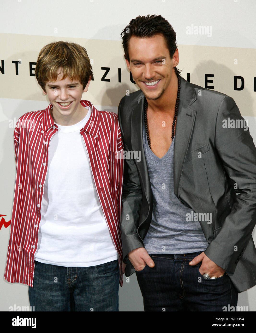 Actors Freddy Highmore (L) and Jonathan Rhys Meyers arrive at the Rome Film  Festival in Rome on October 20, 2007. Highmore and Meyers are in Rome with  their film "August Rush". (UPI