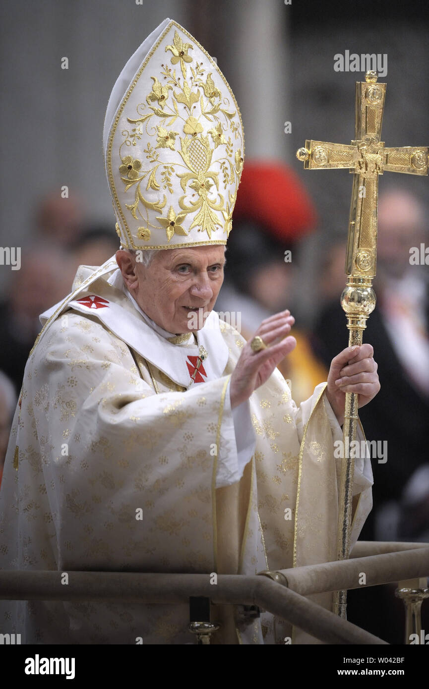 Pope Benedict XVI Celebrates Christmas Mass To Mark The Nativity Of ...