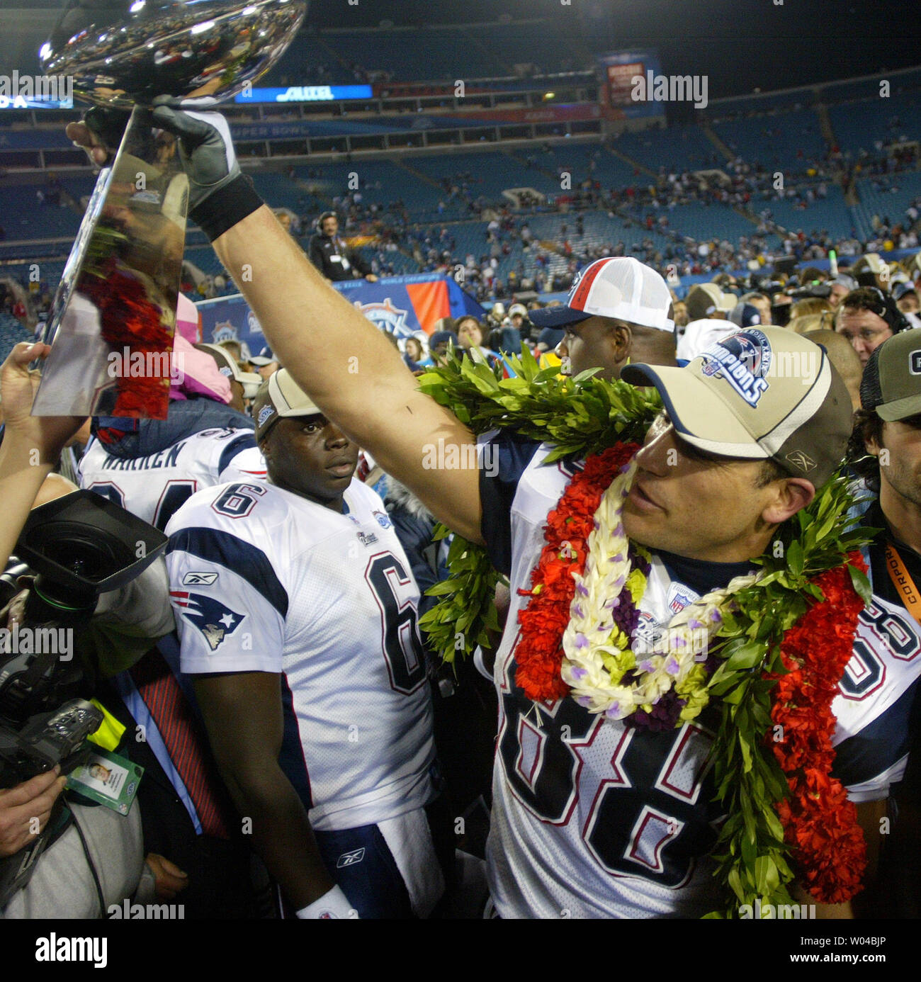 Christian Fauria of the World Champion New England Patriots displays the Lombardi Trophy after Superbowl XXXIX in Jacksonville, Florida on February 6, 2005. (UPI Photo/John Angelillo) Stock Photo