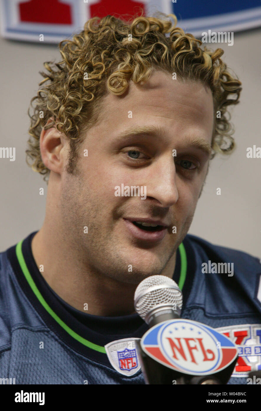 Seahawks defensive end Grant Wistrom answers questions from the media during the Seattle Seahawks' Super Bowl XL Media Day at Ford Field in Detroit on January 31, 2006. The Pittsburgh Steelers will play the Seattle Seahawks in the championship game on February 5.   (UPI Photo/Bruce Gordon) Stock Photo