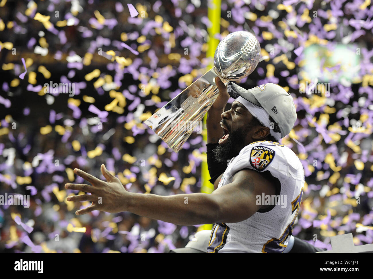 Ravens jersey hi-res stock photography and images - Alamy