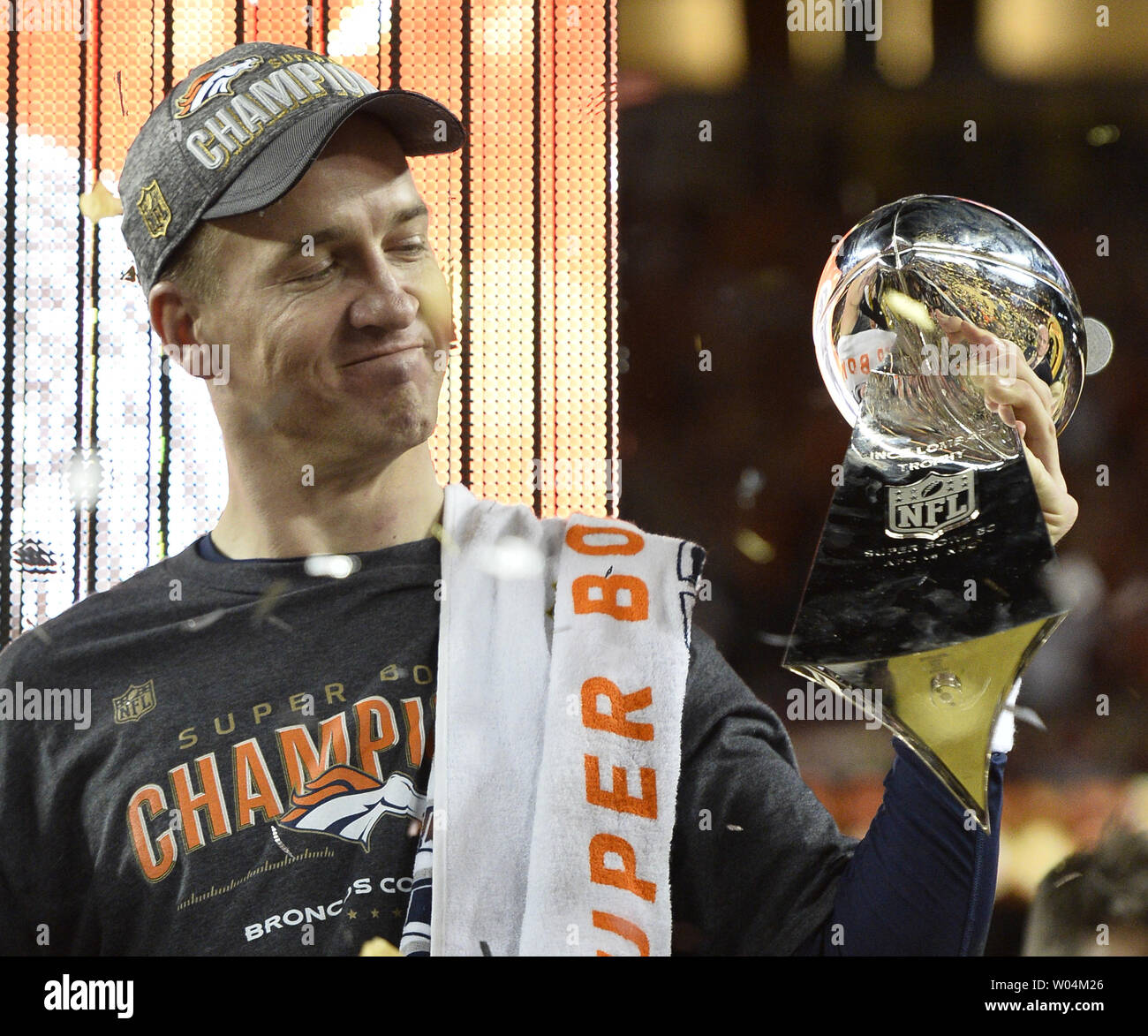 Size: 8 x 10 Peyton Manning Denver Broncos Trophy Photo
