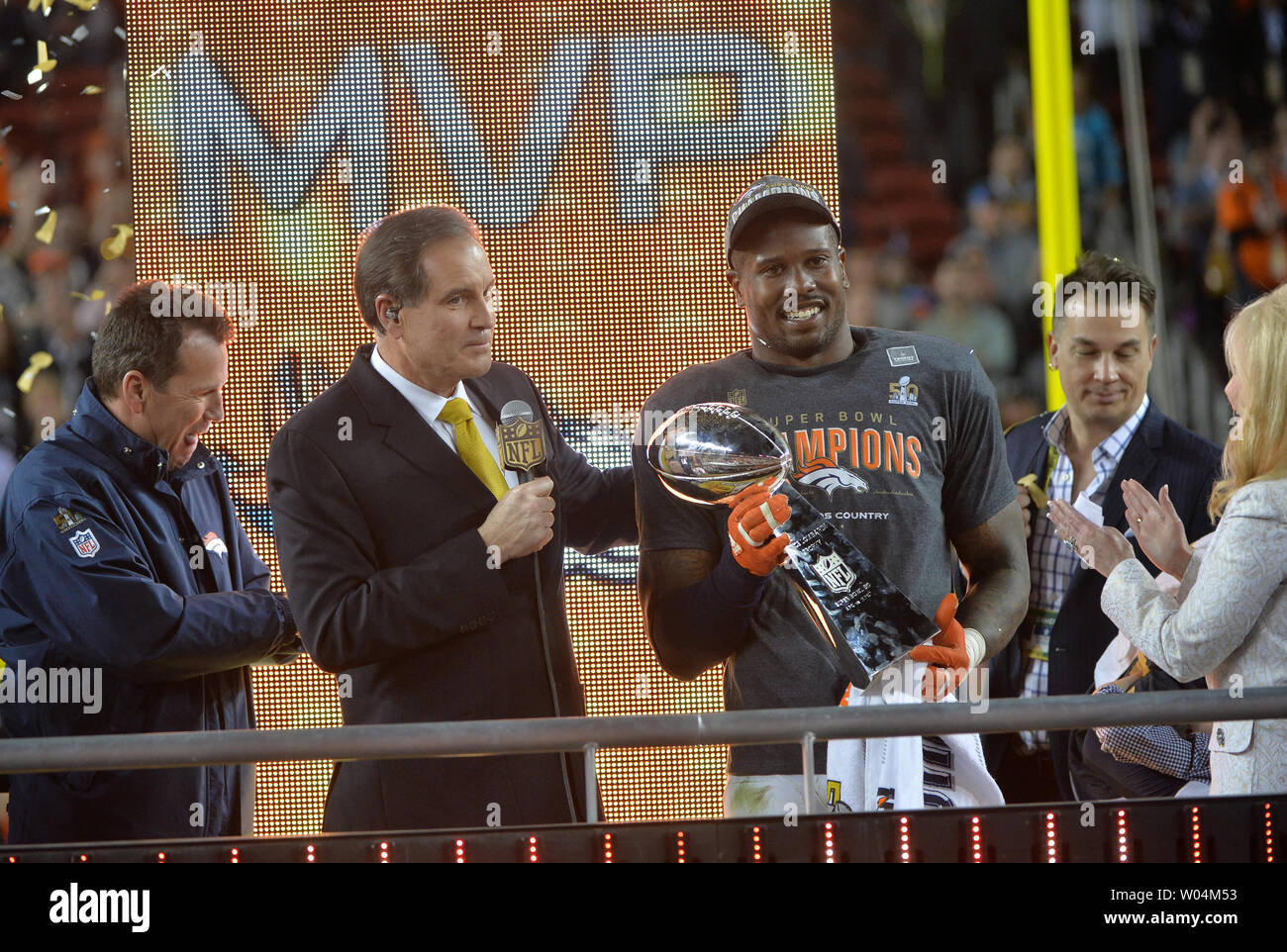 Super Bowl MVP Denver Broncos linebacker Von Miller raises the Lombardi ...
