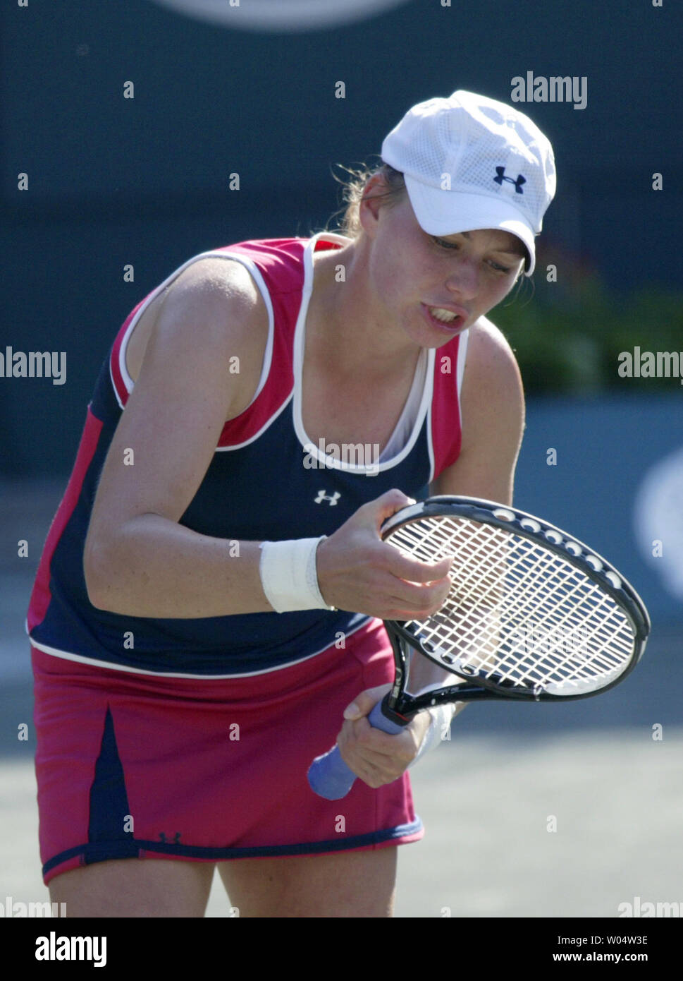 Vera Zvonareva of Russia shows her frustration after a lost point against Michaella Krajicek of the Netherlands in the quarterfinals of the Family Circle Cup tennis tournament in Charleston, South Carolina on April 13, 2007. Zvonareva won the match 6-1, 7-5. (UPI Photo/Nell Redmond) Stock Photo