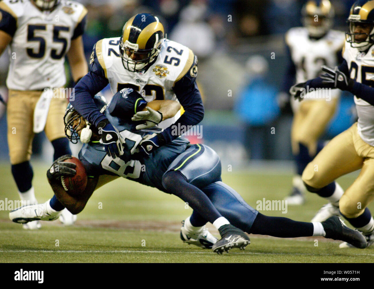 Seattle Seahawk's Darrell Jackson (82) and Jerry Rice (80) celebrate  Jackson's Touch down in the 3rd quarter after he broke a tackle by San  Francisco 49ers Joselio Hanson at Monster Park Sunday