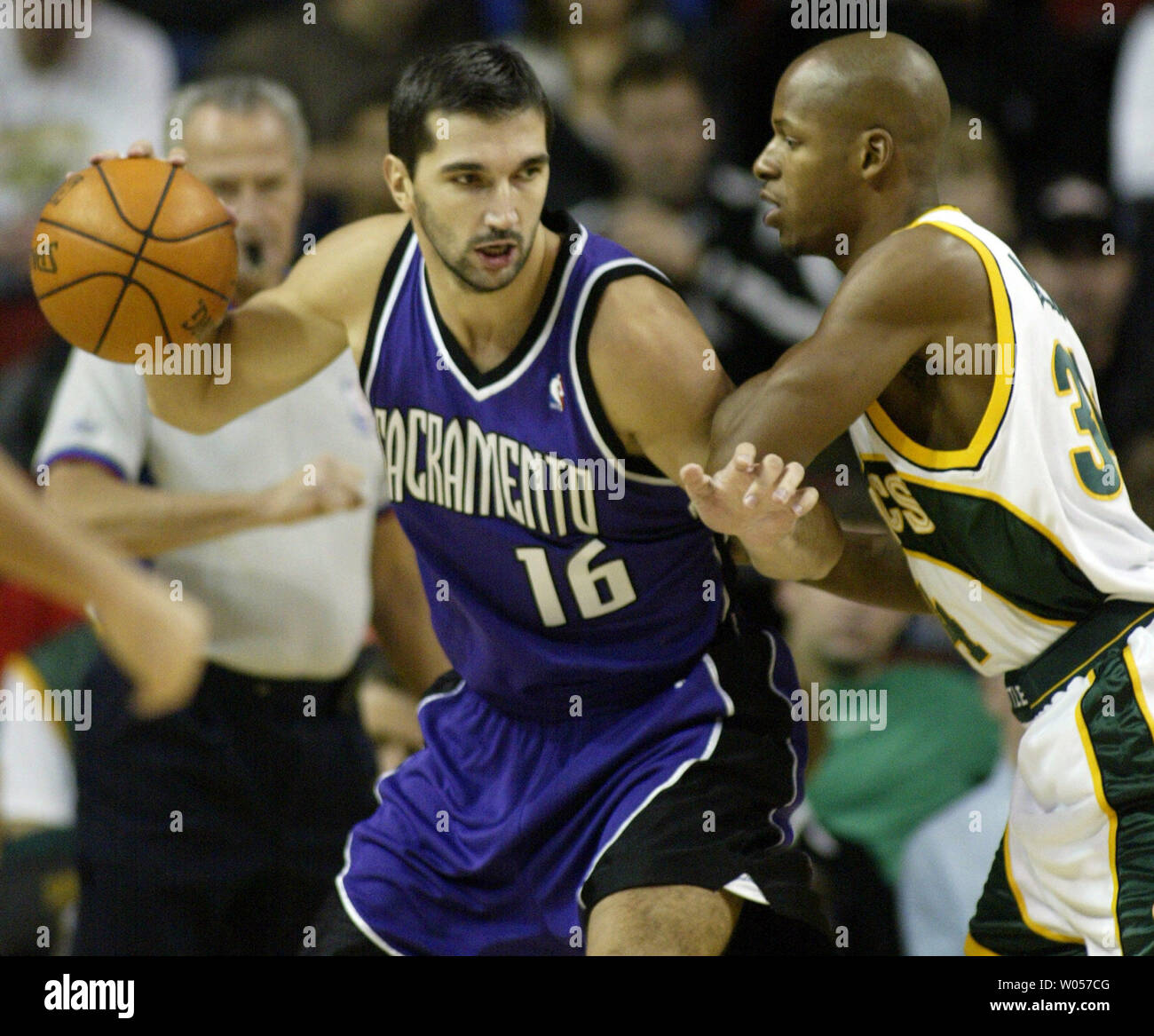 Peja Stojakovic from the Sacramento Kings, shooting from the free throw  line, against the Los Angeles Lakers, at Arco Arena, in Sacramento,  California on January 19, 2006. The Kings beat the Lakers