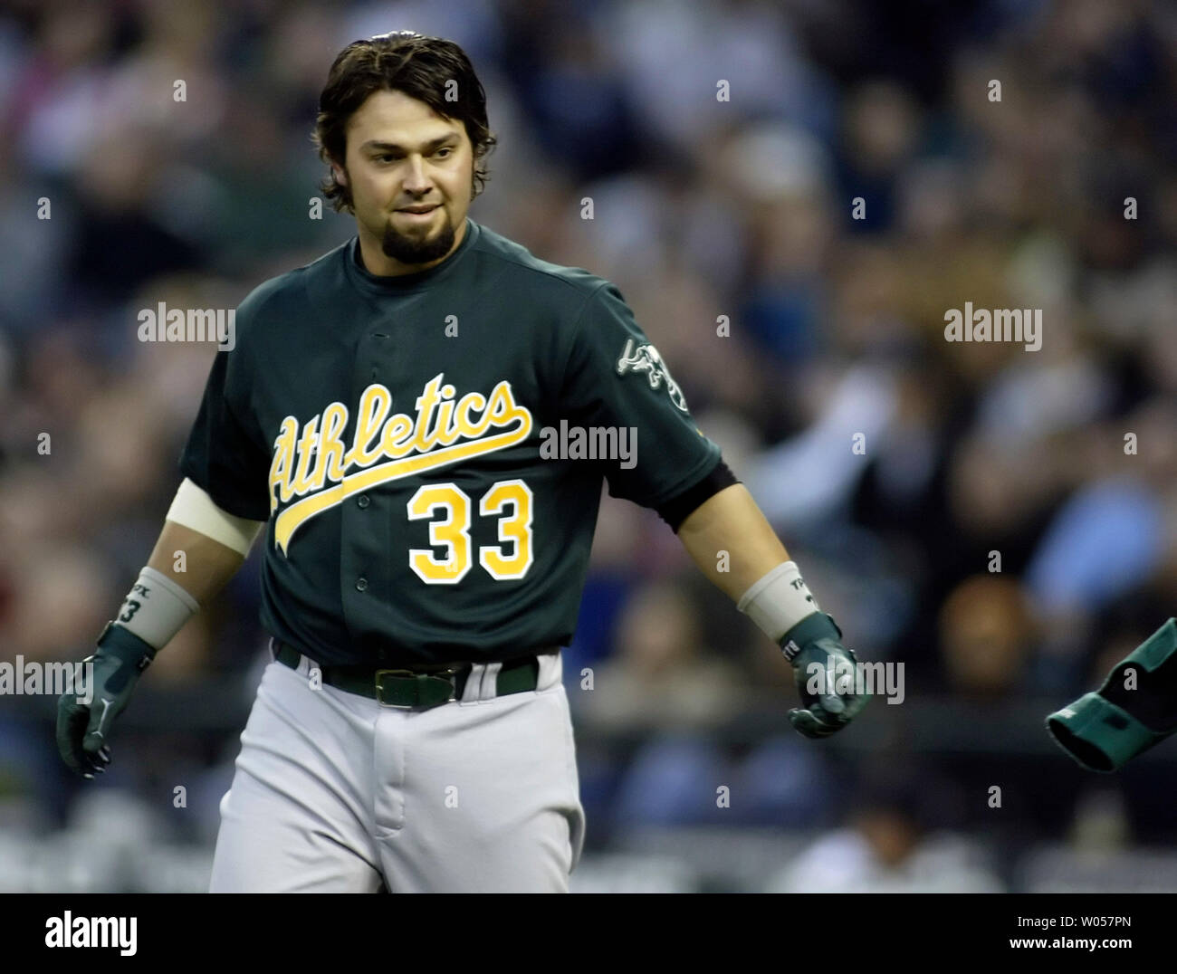 Gil meche hi-res stock photography and images - Alamy